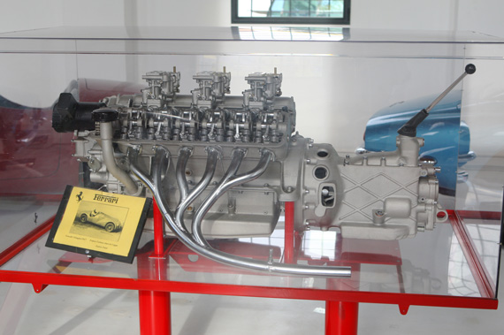 Ferrari V12-125