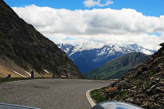 It's an 800 metre drop beyond that unguarded road edge ahead on the Gavia