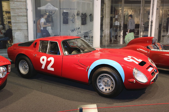 The competition is illustrated by this Alfa Romeo Giulia TZ2 which was born as a TZ (s/n 750 004), but later rebuilt as a TZ2 after an accident.