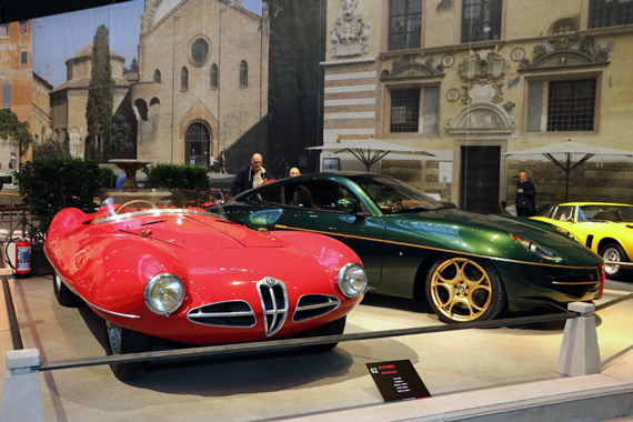 Side by side, the mythical 1952 Disco Volante, on loan from the Turin Automobile Museum, and its modern interpretation by Touring Superleggera.